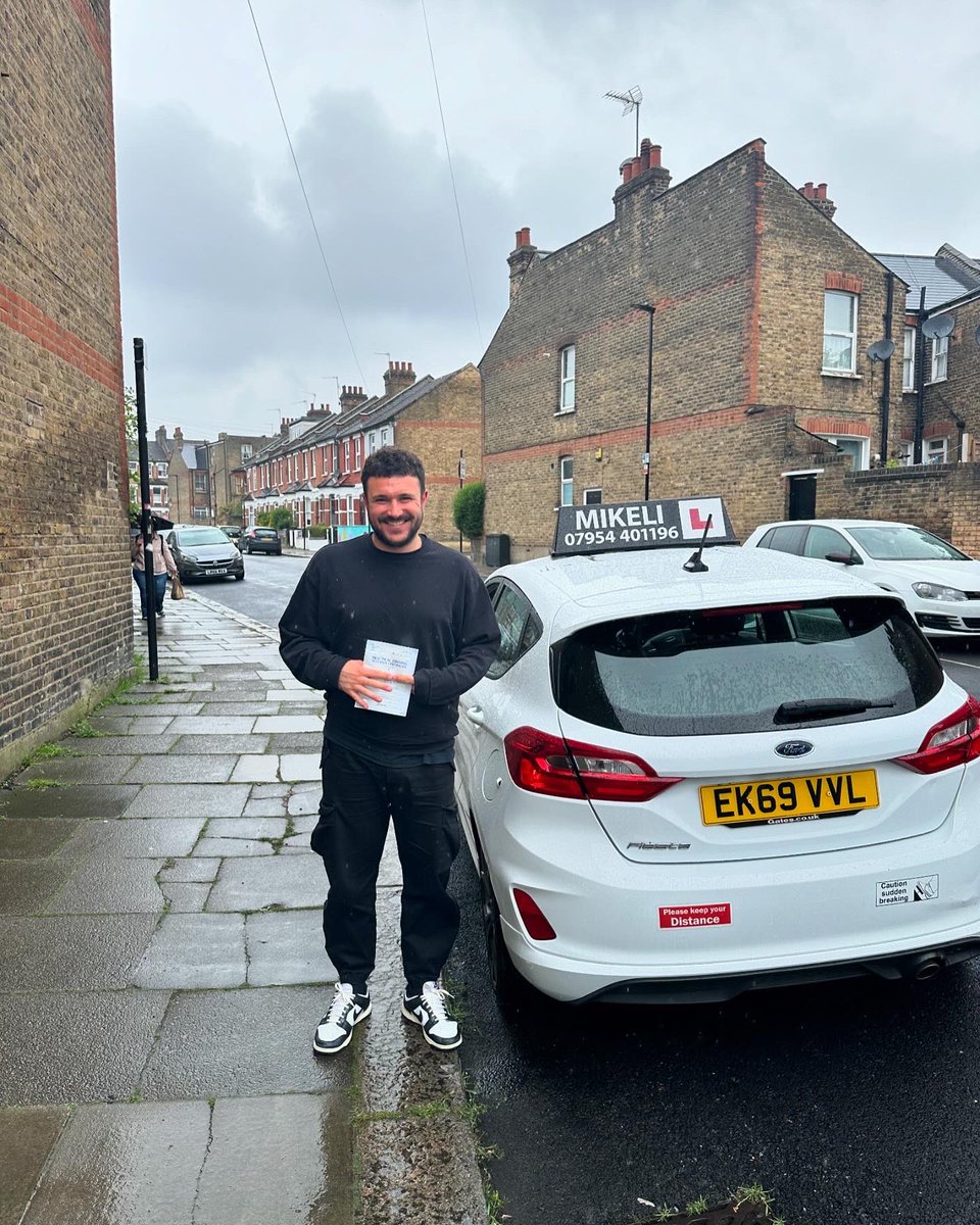 Mikelidriving's tweet photo. Congratulations to Adam whos passed his practical driving test today at 1st attemp in Wood Green, 21/5/24 at 12:58 👏🥳🍾🙌 
Well done you’re a briliant driver 🚗 
Enjoy your licence and dont change your driving habits now that you will be driving on your own 😁
All the best. https://t.co/MkCobh0ofO