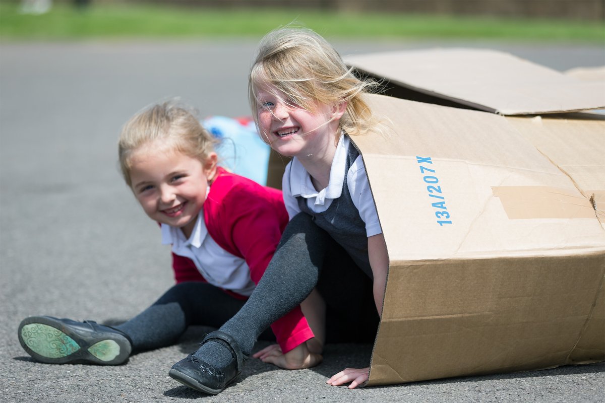 ⭐️New top tips to celebrate #InternationalDayOfPlay on 11 June 2024 We are calling on schools to celebrate by protecting playtime and giving children more time to play. To help, we’ve developed a list of practical and easy ideas for marking the day 👇 play.wales/news_category/…