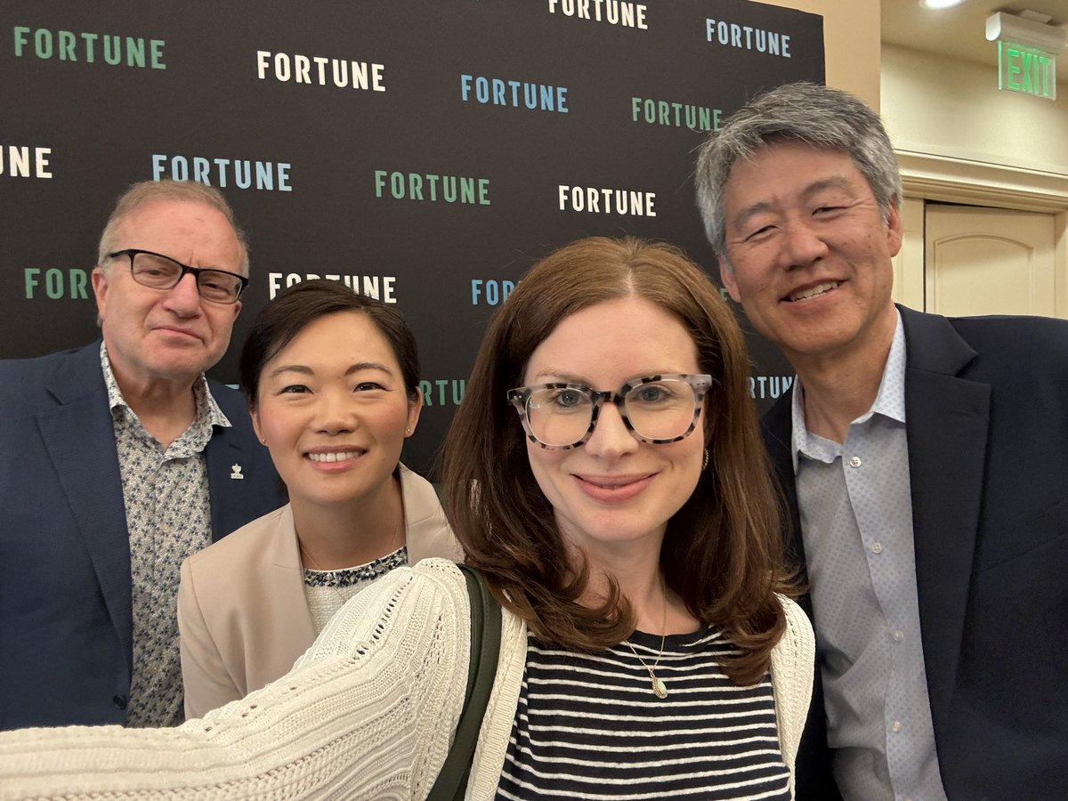 This was my dream team for a Health and AI panel and it happened! @peteratmsr @julesyoo @zakkohane #fortunebrainstormhealth