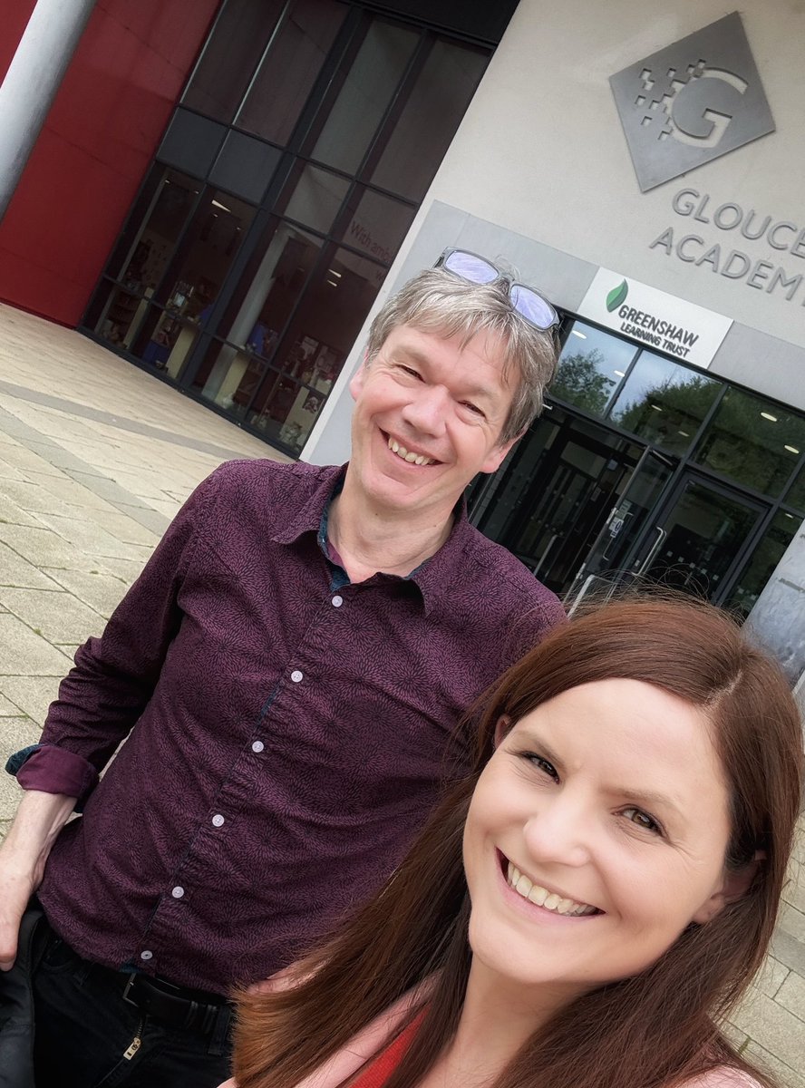 MrsHitchman's tweet photo. What a fantastic way to spend an afternoon - listening to @robeastaway speaking about Shakespeare and maths! His wisdom is infectious - thank you! https://t.co/8Op6EBF3IJ
