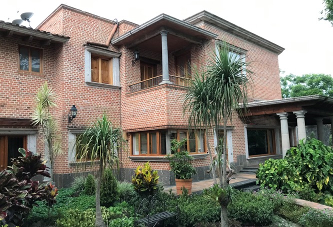 AcademiaVer's tweet photo. Excelente martes a todos!!!

Algo de la obra del Arq. Bernal Lascurain, miembro de número de la Academia Nacional de Arquitectura Capítulo Estado de Veracruz.

#arquitectura
#architecture https://t.co/OSWJxqr5ai