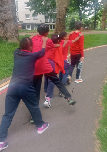 harperbell_sda's tweet photo. We did it! 5 km walk completed by Year 5! Well done boys and girls- a great achievement and lots of money raised too! #WeAreHarperBell #AMoreExcellentWay https://t.co/7yyXdLcmGL