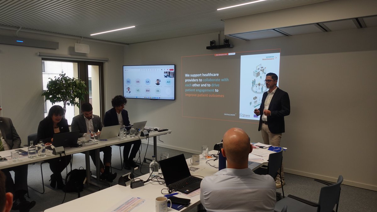 DIGITALEUROPE's tweet photo. How can we make sure that ALL 🇪🇺 countries benefit equally from using technology to improve #healthcare?

🩺 Bringing experts from all corners of Europe to our office seems to us like a good way to start!

Special thanks to our members who were part of the insightful workshop 🙌. https://t.co/Ket7iDsOtc