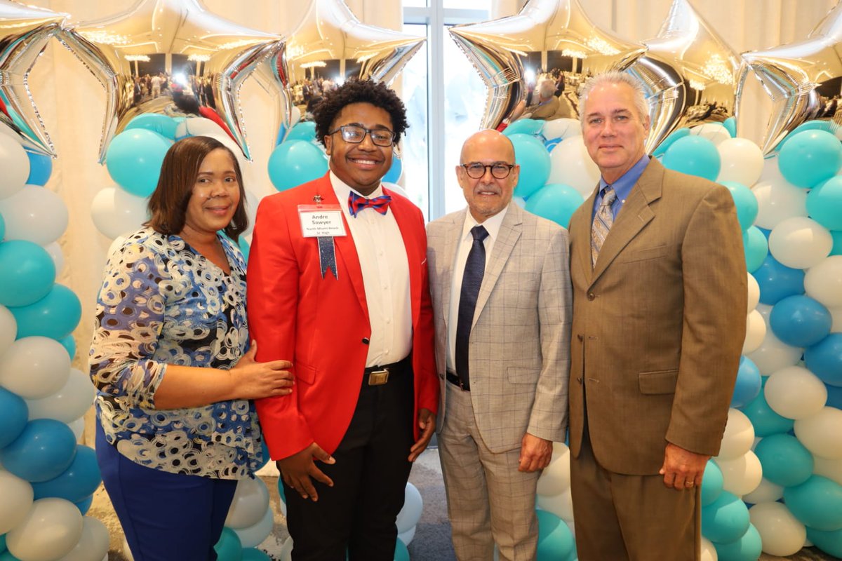 Great morning at the Aventura Marketing Council Annual Student-Run Breakfast!  
Thank you to the students for their amazing job leading the event. Your efforts and our strong community school partnerships are essential in enhancing education and creating opportunities for all