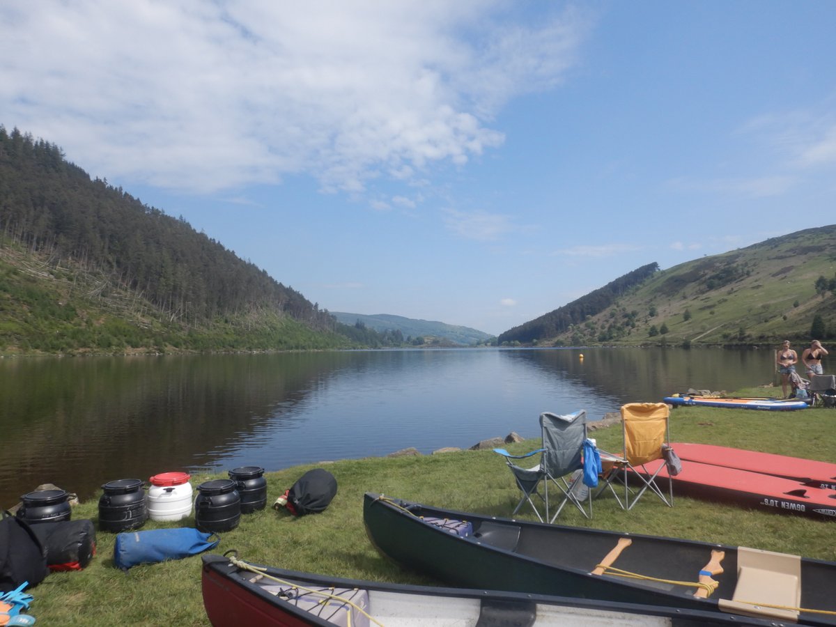 mesne_lea's tweet photo. Day Two Lledr Hall! Canoeing was a blast! #Wales #Lledrhall #Canoeing 🚣‍♂️🚣‍♂️🚣‍♂️ https://t.co/PAD5fmxELS