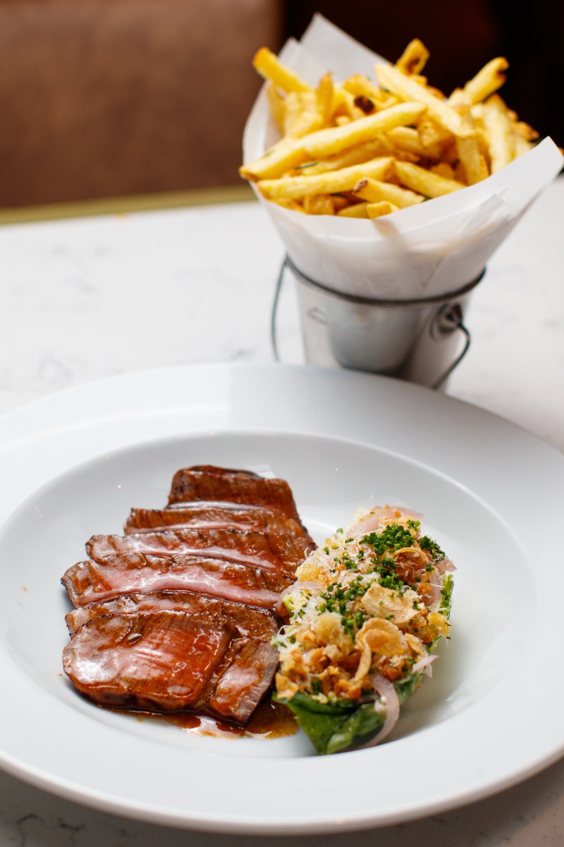 FadeStSocial's tweet photo. Restaurant Early Evening Menu
Available until 6:15pm Wednesday - Saturday
2-courses €33 | 3-courses €39
#fadestreetsocial #restaurant #deliciousfood #dublin #fadestreet #chefdylanmcgrath #instafood #foodlover #food #foodpics #chefsofinstagram #earlyeveningmenu https://t.co/OuxaeUpnYj