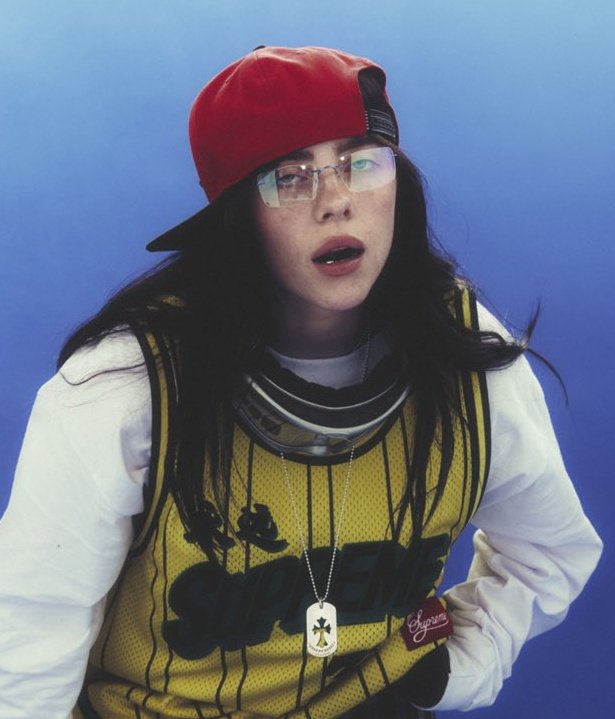 InfoBillieBR's tweet photo. 🚨 Billie Eilish acaba de confirmar que já tem o clipe de "CHIHIRO" planejado. https://t.co/Q9W95TJLx9