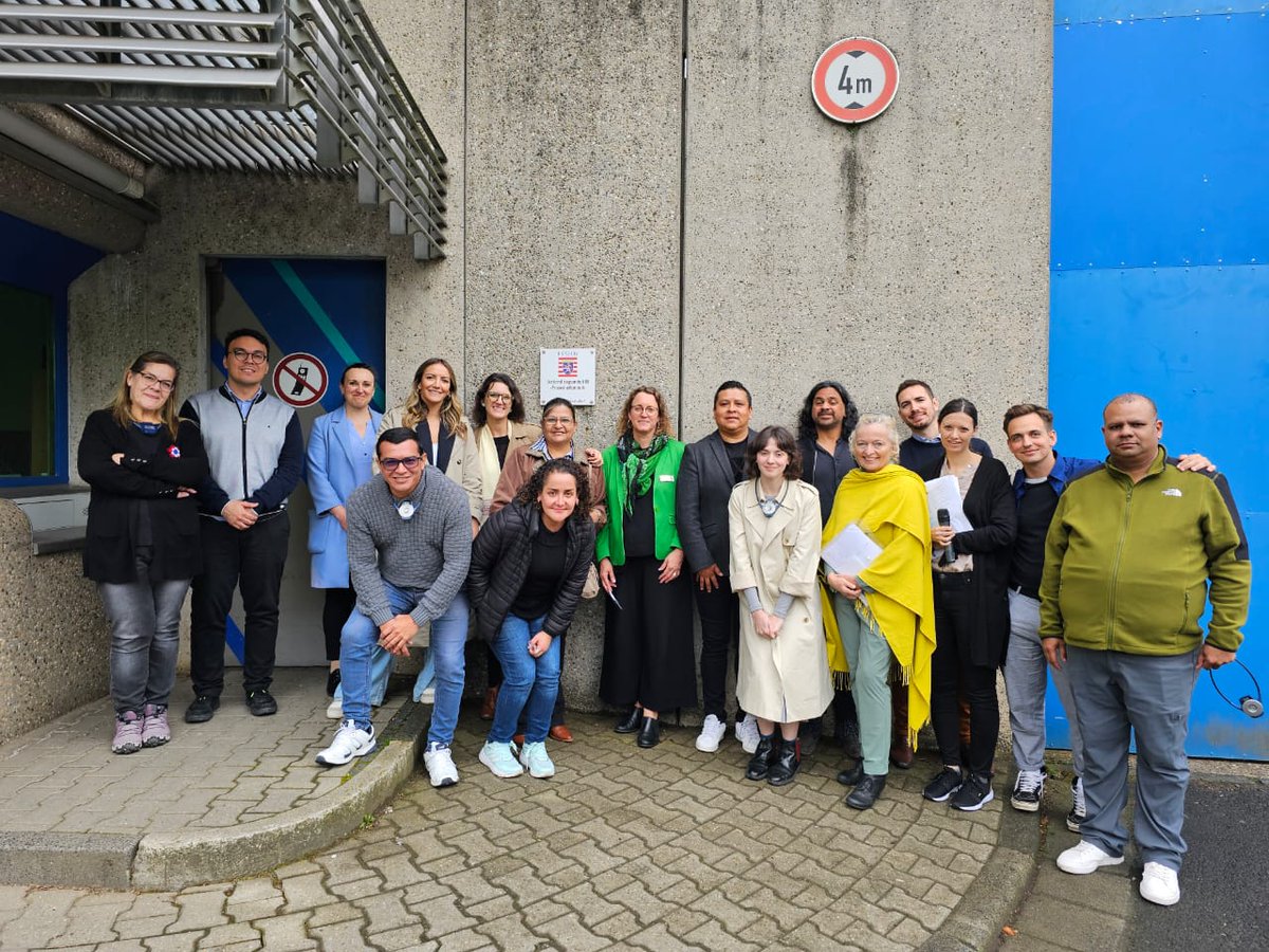 cespq_qro's tweet photo. El Comisionado Gustavo López fue invitado por el ministerio @AuswaertigesAmt de Alemania🇩🇪, para intercambiar buenas prácticas en temas de justicia y prisiones, con representantes de sistemas penitenciarios y periodistas de LATAM #CESPQRepresentandoA🇲🇽#CESPQReferenteInternacional https://t.co/1bmHs0H73g