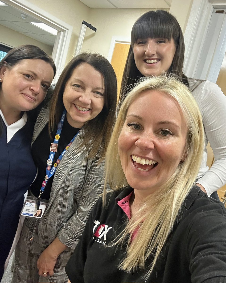 Superb day filming with Katie & crew @katmarketing_ at Stifford Family Hub. Thank you to the grown ups  who were happy to take part in showing the wonderful work and support of our Thurrock Infant Feeding team. And of course to the little people who were absolute stars 🤩 @NELFT