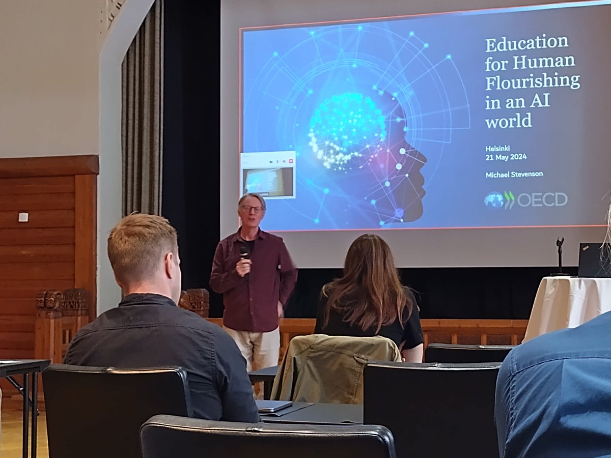 #tulevaisuudenperusopetus'ta pohdittiin tänään mm <a href="/katrisaarikivi/">Katri Saarikivi</a> ja OECD'n Michael Stevenssonin innoittamana. Kiitos järjestelyistä <a href="/VBernelius/">Venla Bernelius</a> <a href="/tarmotoikkanen/">Tarmo Toikkanen (@tarmo@mas.to)</a>