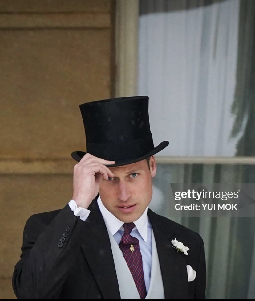 Furiosa24's tweet photo. Erm …
Discuss amongst yourselves. I’m off for a shower. Cold one.
#PrinceWilliam https://t.co/FlrMvhw4tw
