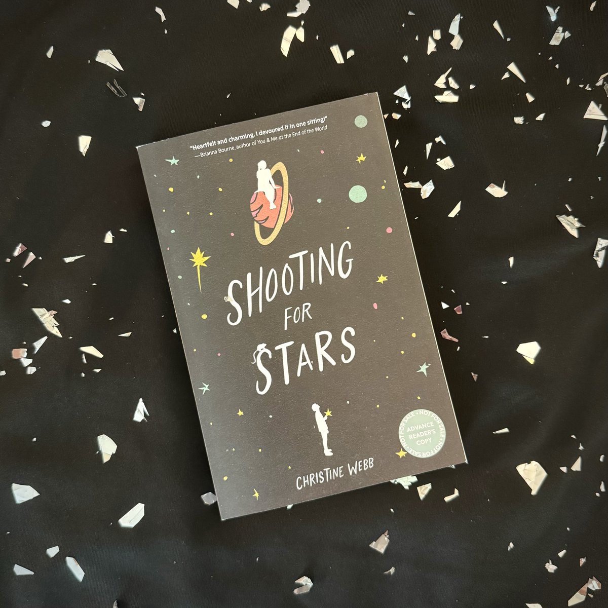 Happy book birthday to SHOOTING FOR STARS! This #yalit contemporary about reaching for your dreams is on shelves today! @cwebbwrites ow.ly/iVHr50ROQcH #bookbirthday