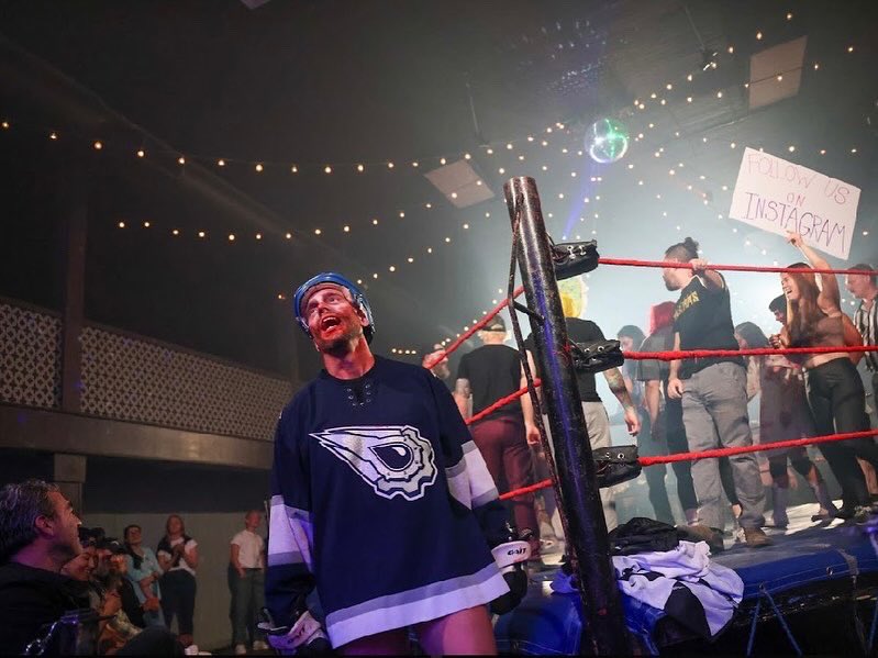 TheRealShreddZ's tweet photo. I wanna send a HUGE #ThankYou to everyone who called, txt, dmβd and came out for ALL the Hockey glory this BIRFDAY weekend. It was absolutely amazing! You all made turning 40 fwackin fun!
Letβs see what the next 4 decades bring. π
#ShreddZ #Hockey #BirthdayCelebration https://t.co/7SEMUPsNOX
