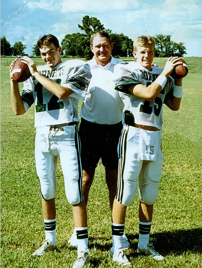 Texas High School Football Hall of Fame (@txhsfootballhof) on Twitter photo ๐ฏ๐๐๐ถ๐ ๐ป๐พ๐๐ฝ ๐ฎ๐ธ๐ฝ๐๐๐ ๐น๐๐๐๐ท๐ถ๐๐ ๐ป๐ถ๐๐ ๐๐ป ๐น๐ถ๐๐ ๐ผ๐๐น๐๐ธ๐๐๐๐
All inductees: texasfootball.com/hof-inductees
Joe Clements
Huntsville High School
Inducted in 2010
<a href="/_HuntsvilleFB_/">Huntsville Hornet Football</a> | <a href="/thehornetnation/">Huntsville Hornets</a> | #dctf #txhsfb #Texas ๐ฏ๐๐๐ถ๐ ๐ป๐พ๐๐ฝ ๐ฎ๐ธ๐ฝ๐๐๐ ๐น๐๐๐๐ท๐ถ๐๐ ๐ป๐ถ๐๐ ๐๐ป ๐น๐ถ๐๐ ๐ผ๐๐น๐๐ธ๐๐๐๐
All inductees: texasfootball.com/hof-inductees
Joe Clements
Huntsville High School
Inducted in 2010
<a href="/_HuntsvilleFB_/">Huntsville Hornet Football</a> | <a href="/thehornetnation/">Huntsville Hornets</a> | #dctf #txhsfb #Texas