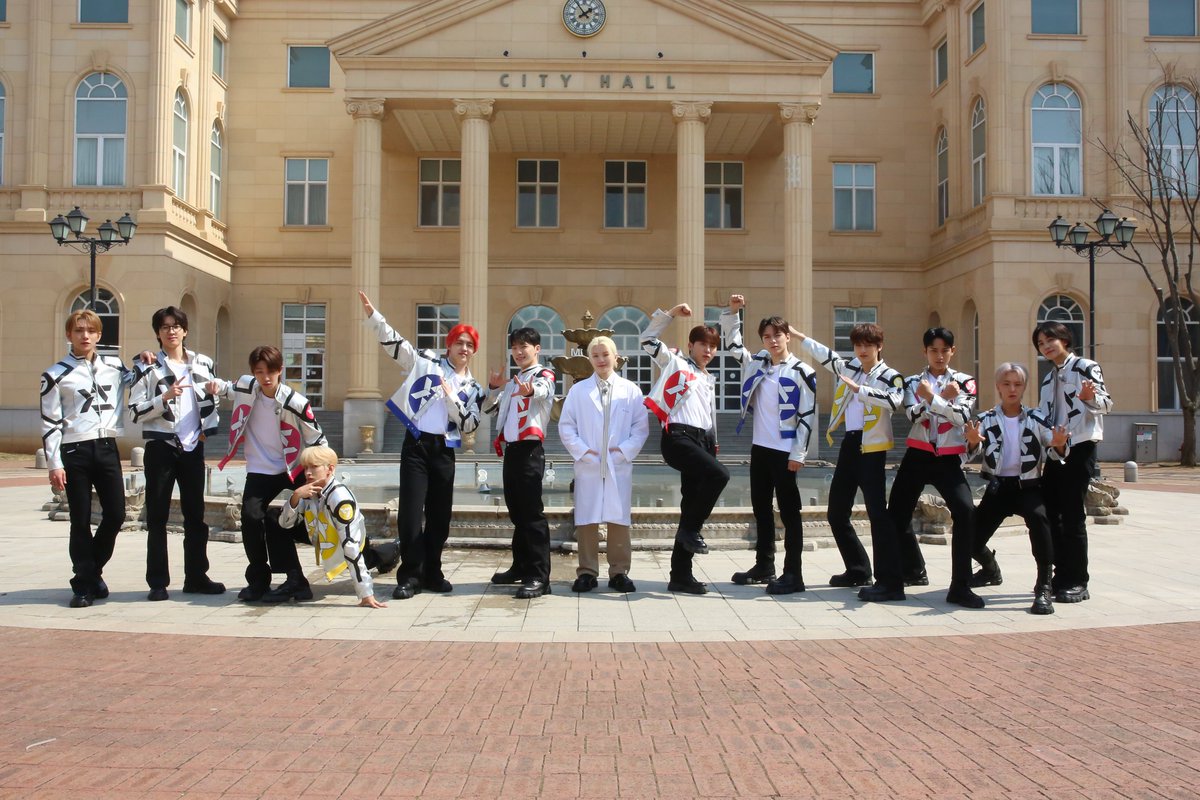 [17'S] 세븐틴 추격전? 음~ 이 맛이야👍

조금은 치졸하고 질척이던 추격전 끝에 완성된 정예 고잉 레인저✨
새로운 조합의 고잉 레인저들이 보여주는 엔딩 시퀀스까지 함께 즐겨요🤣

#SEVENTEEN #세븐틴
#GOING_SVT #고잉세븐틴