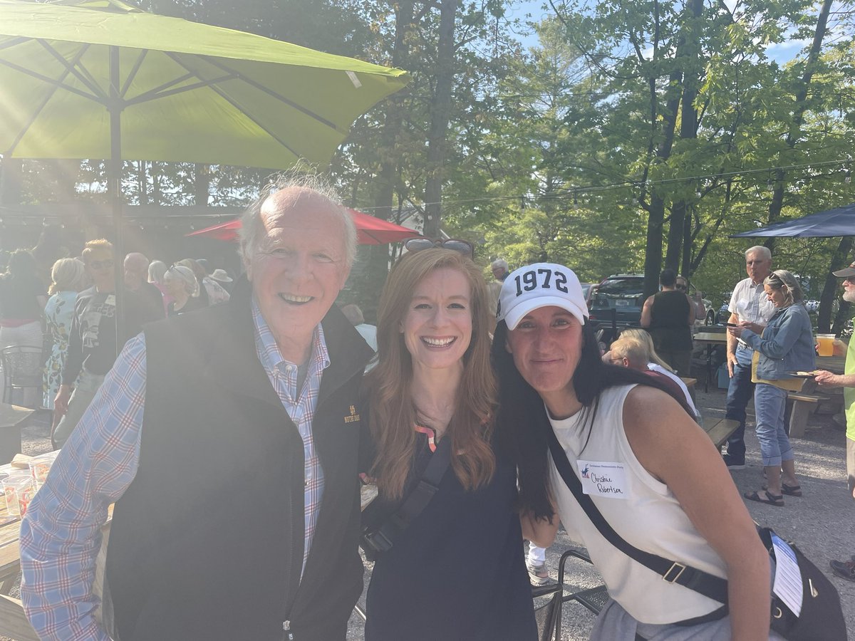 C_Robertson25's tweet photo. @NotreDame Just a couple of Domers supporting our fellow alum and State Senator @MalloryMcMorrow as she continues her work on behalf of Michigan women and families. https://t.co/mWCvQQR0Fu
