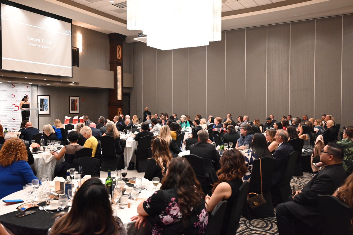DC_ChildrensFdn's tweet photo. On May 16, the DCCF hosted the 10th annual Gala honouring Bishop Vincent Nguyen and our Distinguished Catholic Alumni Award recipients. Thanks to our sponsors, donors, partners and guests, we raised over $23,000 which will go directly to support our students. https://t.co/Cb0S0jZ9gB