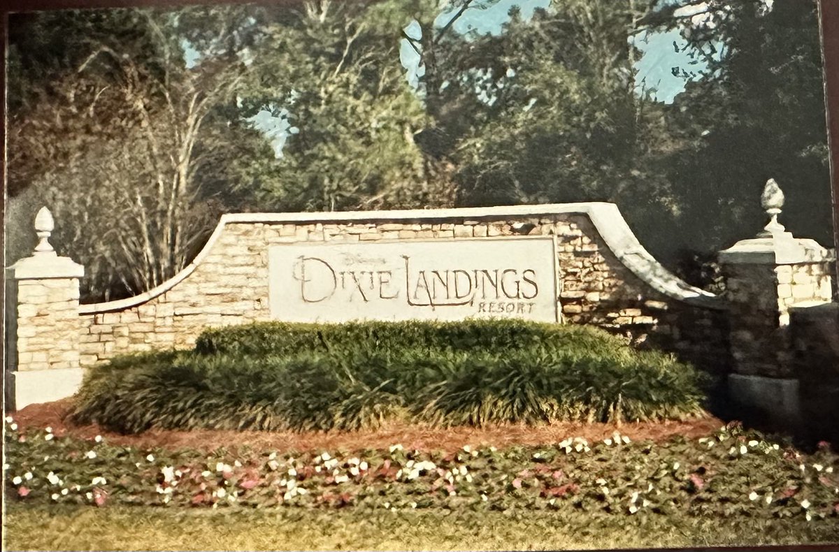 Disney’s Dixie Landings Resort opened on February 2, 1992 and would later be renamed Port Orleans Riverside. We stayed there in 1999.