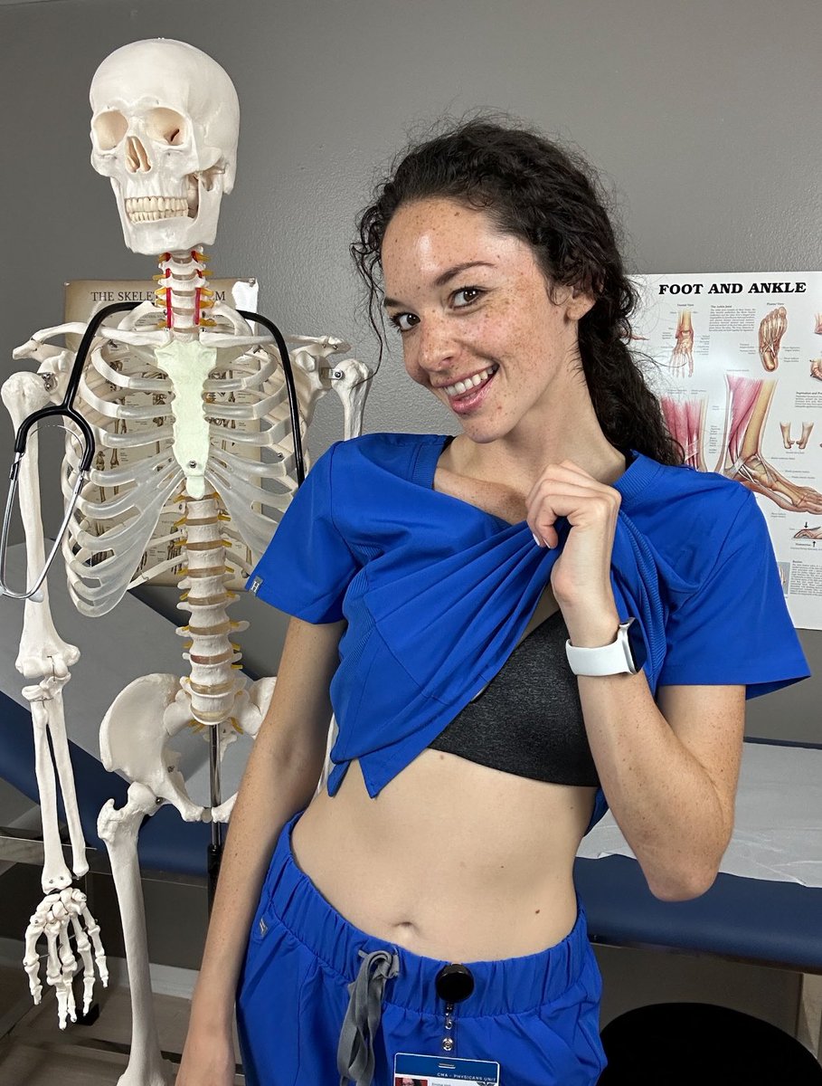 SecretEmmaHall's tweet image. 🩺