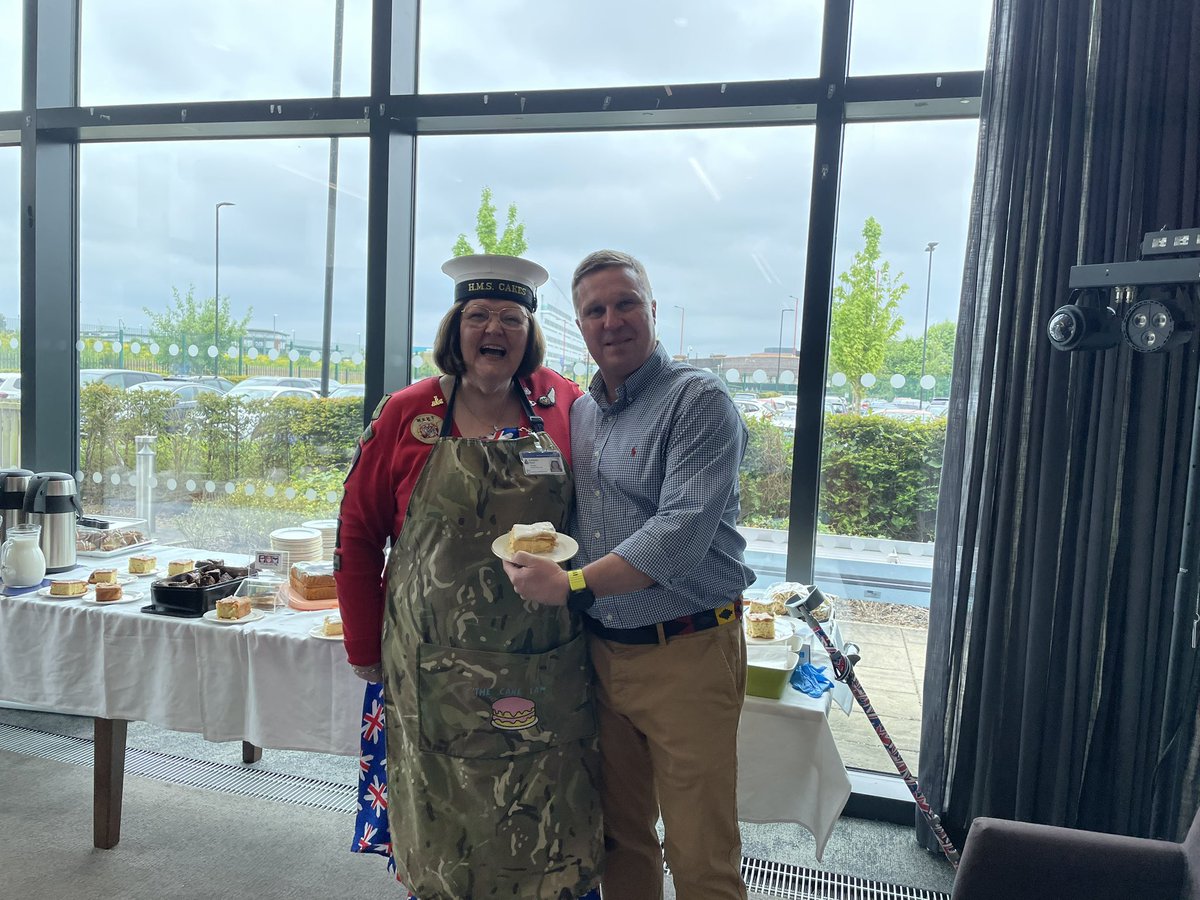 DMS_RCDM's tweet photo. A great unit day today on #OpINCLUSION. Important conversations about our collective culture and behaviours and how we can do better for ourselves, each other and our patients. Wonderful to celebrate various successes across the unit and enjoy cake from @CakeLadyC4C! https://t.co/ONFYgrCj6d