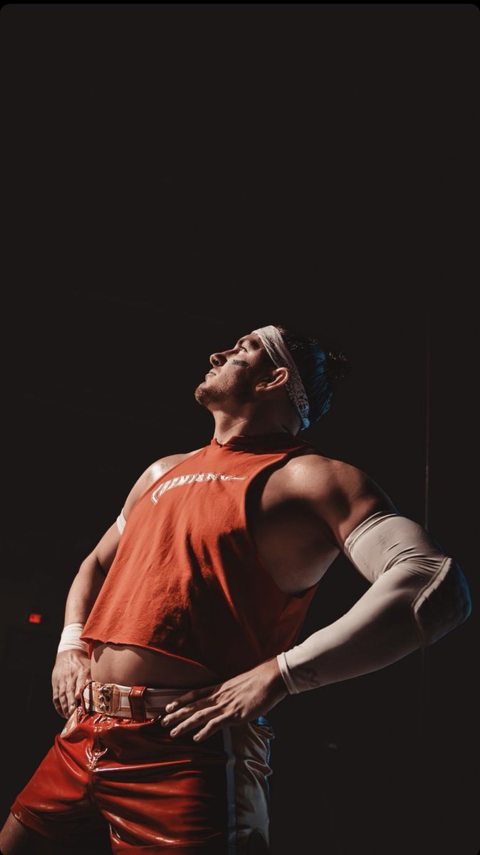 CampbellMyers_'s tweet photo. strutting my shit in toronto. 🇨🇦
•
#premierup #Pi4 #souperstar
•
@DestinyWrestle https://t.co/EOkchhrEnK