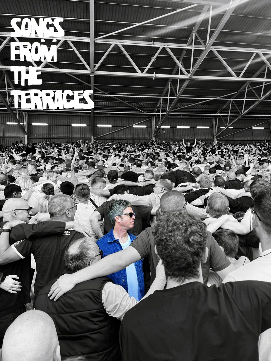 He'll see things they'll never see...
maverick-footballers.teemill.com

#maverickfootballers
#highflyingbirds
#noelgallagher