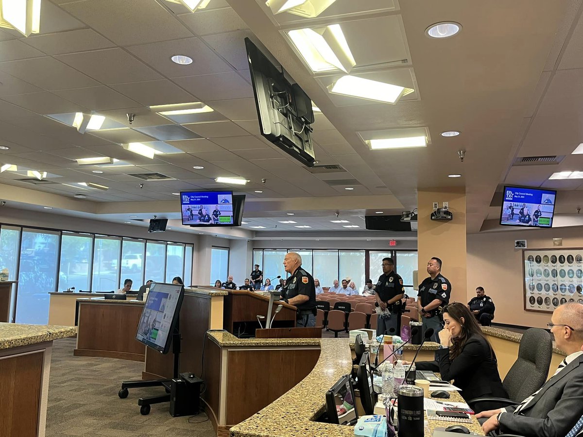 This morning El Paso City Council proclaimed May 17, 1873 as the day the El Paso Police Department was established. Chief Pacillas, officers, Mayor Oscar Leeser and City Council members celebrated the El Paso Police Department’s 151st anniversary!