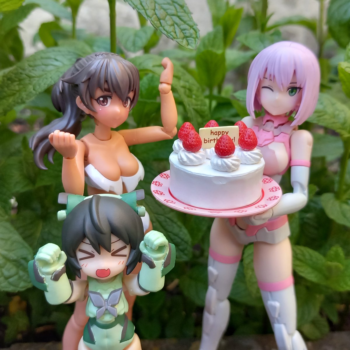 3D_pluteus's tweet photo. @emo7nana Je vous souhaite un Très Heureux Anniversaire. 
お誕生日おめでとうございます。🥳🎂🎉 https://t.co/hNKiEd8iB0
