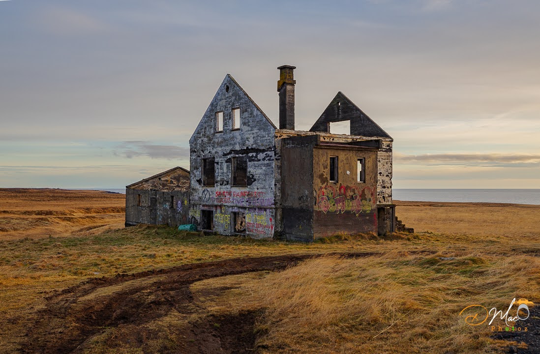 Abandoned Aging Home

#Iceland #travel #ExploreOutdoors #photo