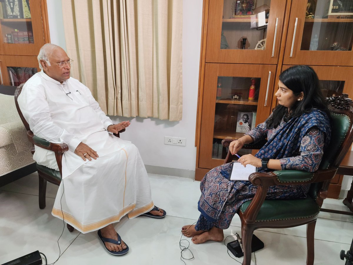 As India's mandate takes shape for 2024 Loksabha polls, Congress President @kharge speaks with @cnnnews18 on host of issues from Mamata-Adhir row, ECI/EVM and India bloc PM face. Watch this space for Exclusive conversation coming up!