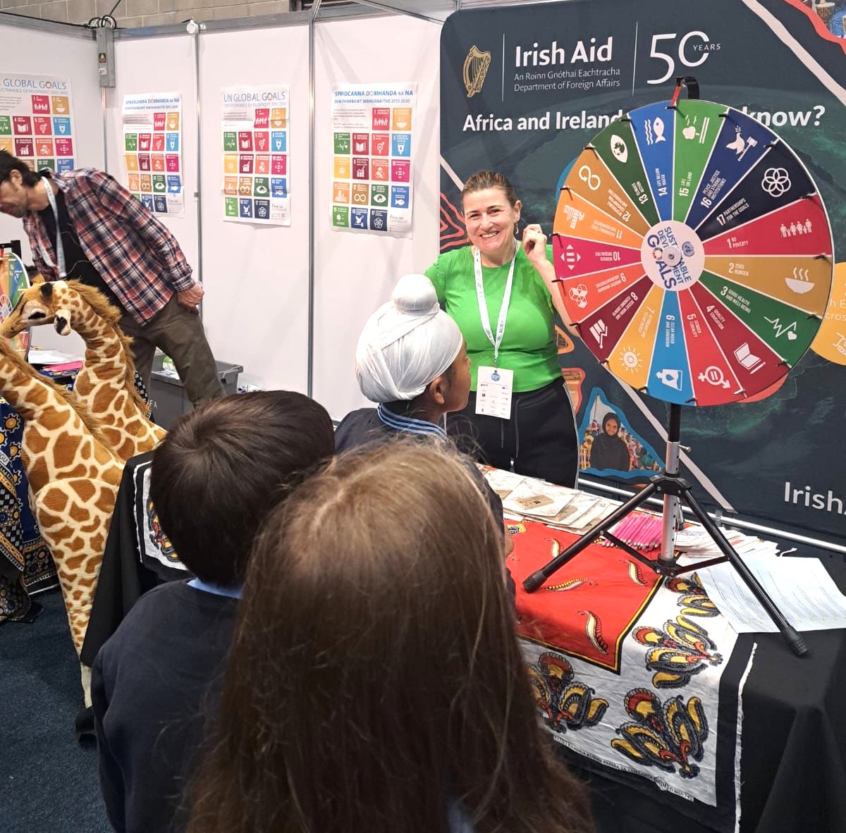 We're @esbscienceblast in Limerick this week from 21st to 23rd May to meet primary schools. It's a fantastic opportunity for primary school students to exhibit their science projects and take part in workshops, interactive games and lots of activities. #SDGs #IrishAid
