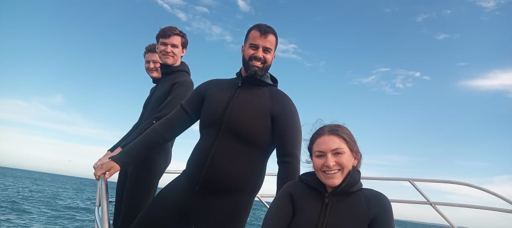 TheSharkladySA's tweet photo. EPIC cage time. Broad smiles, pumping adrenaline, good times 🤙💯

#SharkladyAdventures #Sharklady
#SharkCageDiving #CageDiving #EcoTour #SharkExperience #EcoTourism #HermanusTourism #Gansbaai #Kleinbaai #Sharks #CageDivingTours https://t.co/BEunItAhkz