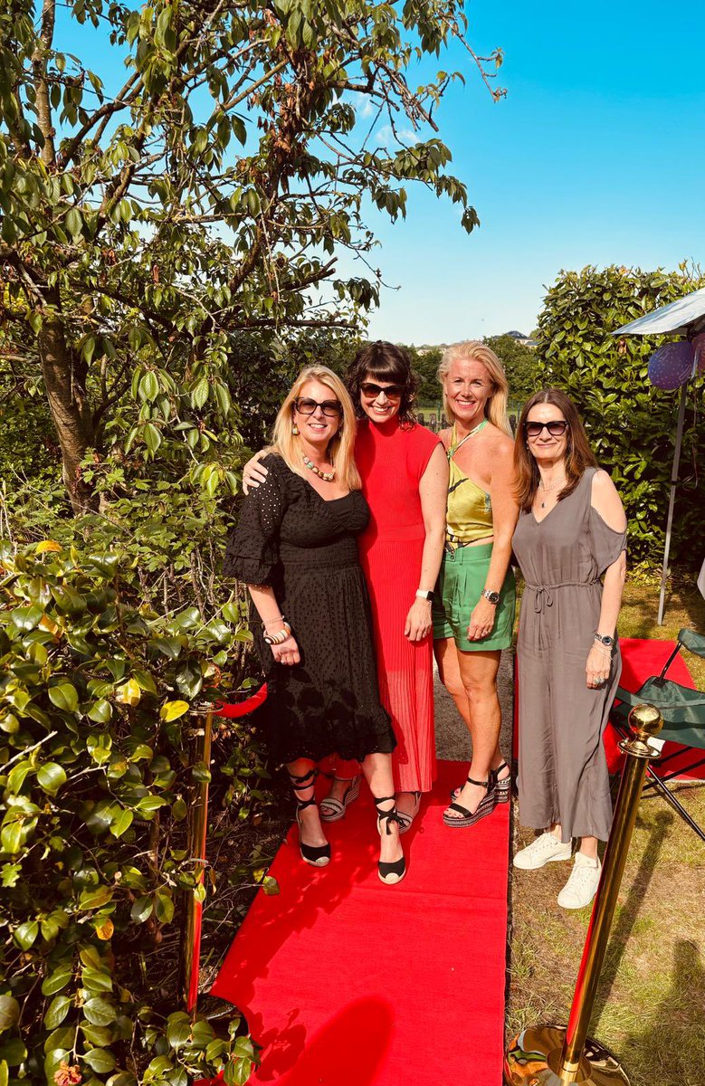 The bestest of birthdays! 🥳💃🥂