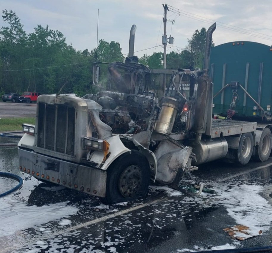 All lanes #Hwy48 NB at Ravenshoe now open. Thanks to @georginafire for their assistance. ^nm