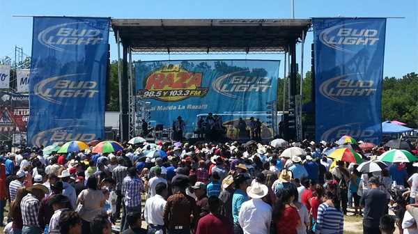 In_Depth_Events's tweet image. 📢 For top-quality stage and roof system rentals, look no further! 🔥In Depth Events offers load bearing stage and roof system rentals perfect for festivals, concerts, and city events.