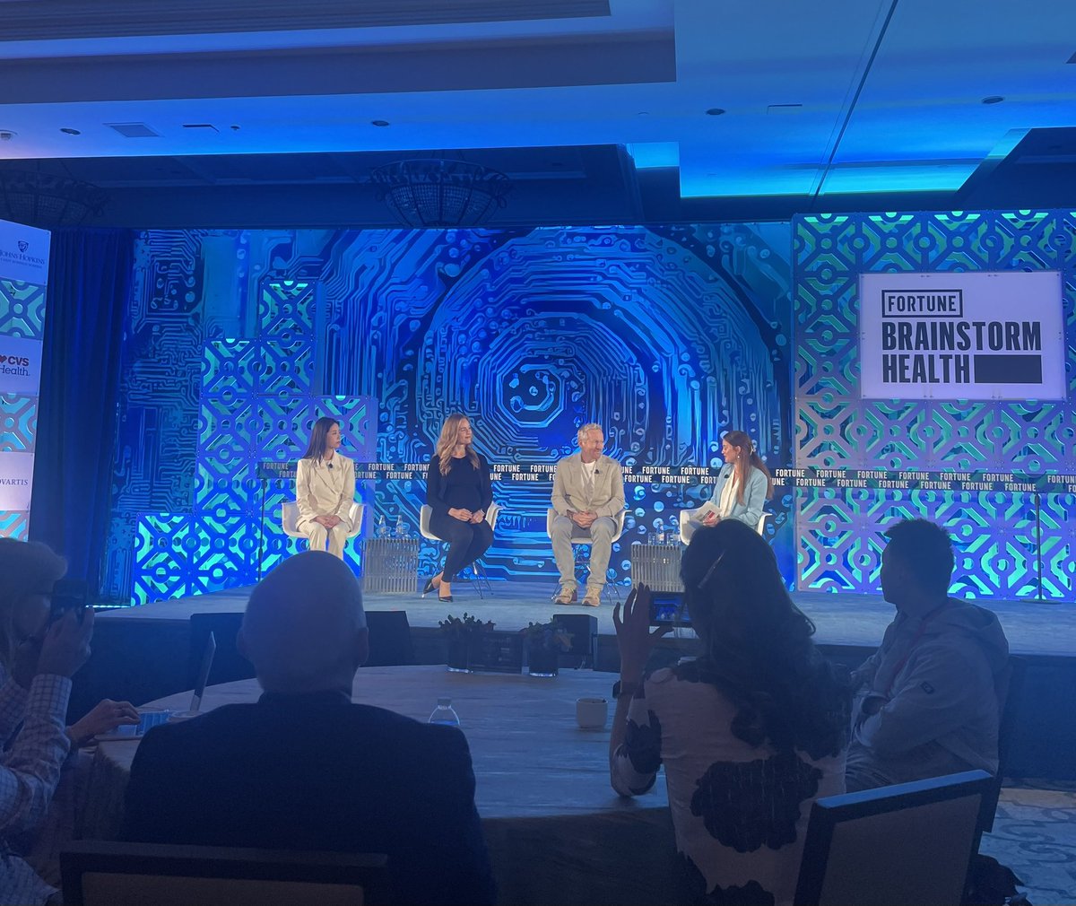 parul (@parulia) on Twitter photo “Health span is very different from life span. Increasing health span is not curing disease, it’s increasing the amount of time that we are healthy.” <a href="/alinaruisu/">Alina Su</a>
Great discussion on longevity at <a href="/bstormhealth/">Fortune Brainstorm Health</a> moderated by <a href="/MikhailAlexa/">Alexa Mikhail</a>. A few more takeaways below… “Health span is very different from life span. Increasing health span is not curing disease, it’s increasing the amount of time that we are healthy.” <a href="/alinaruisu/">Alina Su</a>
Great discussion on longevity at <a href="/bstormhealth/">Fortune Brainstorm Health</a> moderated by <a href="/MikhailAlexa/">Alexa Mikhail</a>. A few more takeaways below…