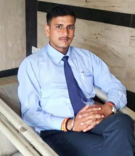 sharma2prateek's tweet photo. अनिरुद्ध को इंसाफ कब ?
उसकी मृत्यु पर नॉएडा एक्सटेंशन सोया क्यों? 
आज तक पुलिस द्वारा कोई सख्त कार्य वाही की गयी। क्या मामले को लीपा पोती करके दबाया जा रहा है ? @noidapolice @aajtaknewslive @dmgbnagar @CMOfficeUP @nefowaoffice @myogiadityanath कृपया सज्ञान लेकर कार्यवाही करे | https://t.co/XrqRiPLWvD