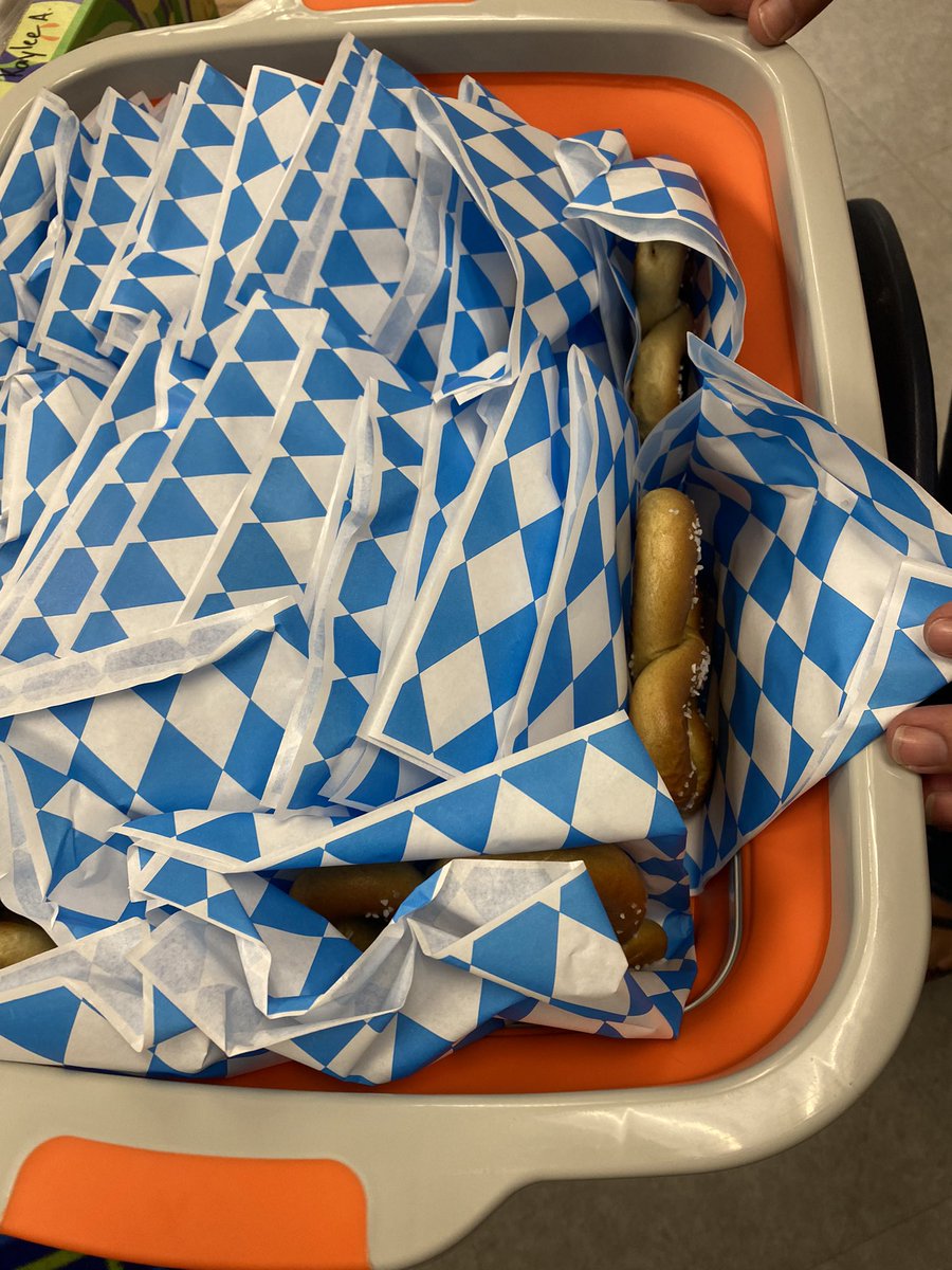 Clarissa Tidwell tweet media