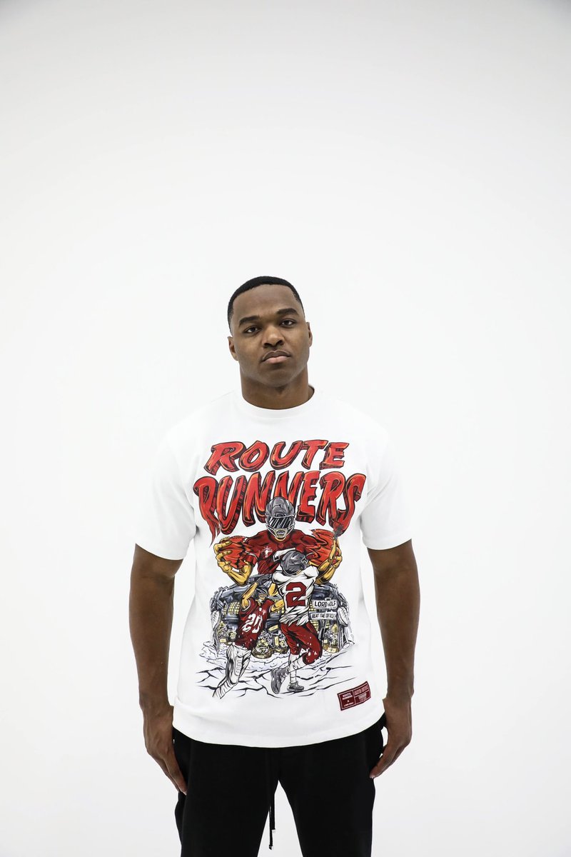 routerunners's tweet photo. . #RouteRunners X Lord Wolf

You don’t want to miss the chance to cop this exclusive limited edition merch 🔥🔥

🔗https://t.co/ovaJcItju1 https://t.co/MUJWxY08Z7