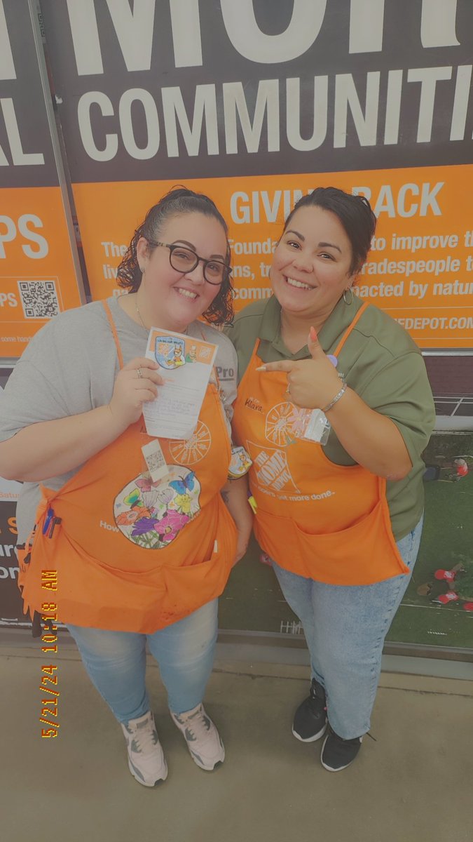 Homer badges all around 😄 
Thank you for all your hard work 💜 
#thebay
<a href="/andrew_harto/">Andrew Harto</a>