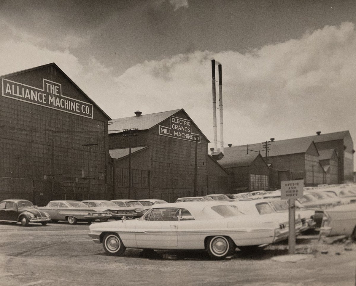 Morgan_Engineer's tweet photo. With over 150 years of history, Morgan has been through many transformations! Shown here is the Morgan headquarters location around the 1960s and again in 2020 when our new office was finished. https://t.co/p0gq4fVgj7