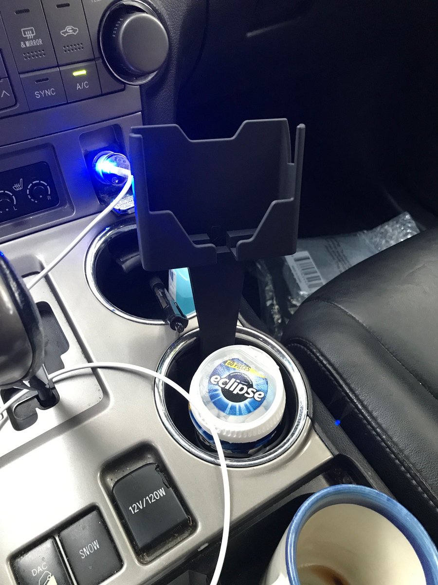 According to Tom Woodard, Cell Phone Seat keeps your dash clear and your phone handy.
.
.
.
#phoneholder #phoneholderstand #bestcaraccesories #cellphoneseat #cargadget #musthavesforcar #musthavecaraccessories #safetyfirst #eyesontheroad  #drivesafe #driveresponsibly #carhack