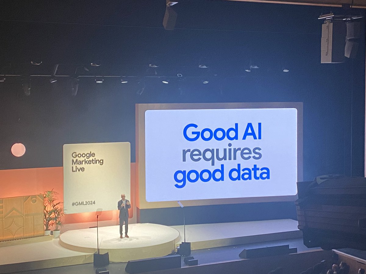 Y cierra la keynote <a href="/dlennox/">Duncan Lennox</a> con dos temas ineludibles de 2024: el retail y la privacidad.

Nuevas funcionalidades en Product Studio para ajustar assets a tu marca.

Google Ads Data Manager estará disponible para todo el mundo.

#GML2024