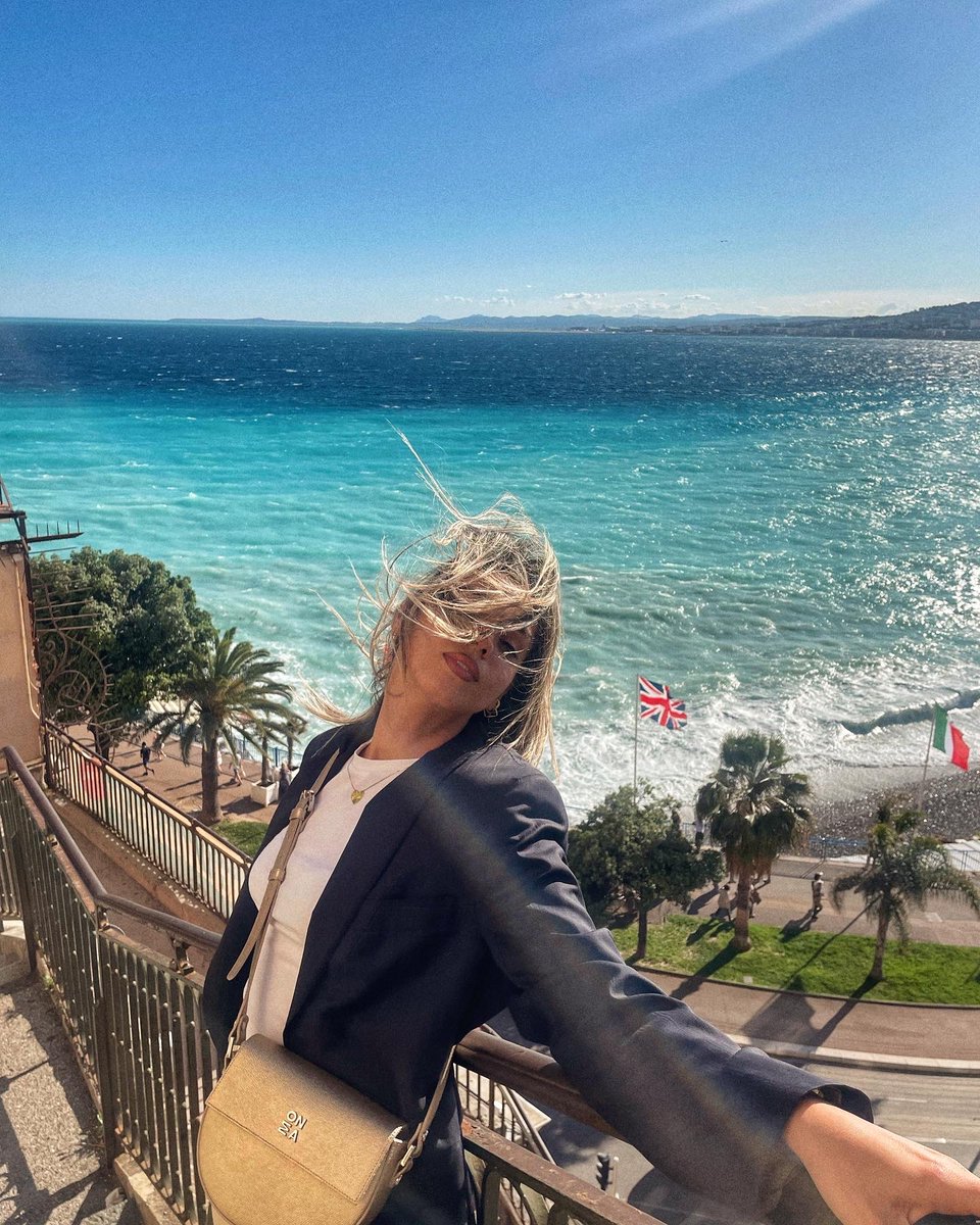 nadjapavlovic_'s tweet photo. 🌞 https://t.co/baqGjs9ELI