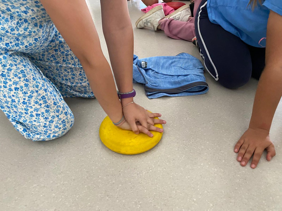 Escola Els Vinyals tweet media