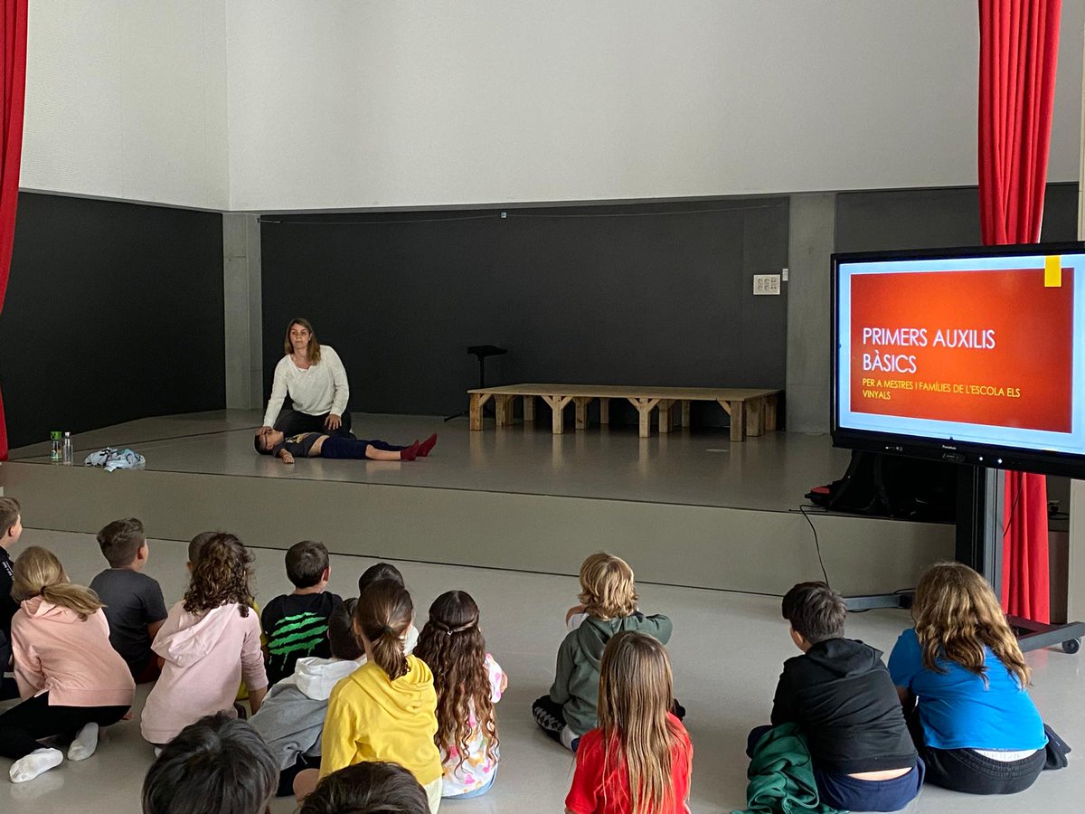 Escola Els Vinyals tweet media