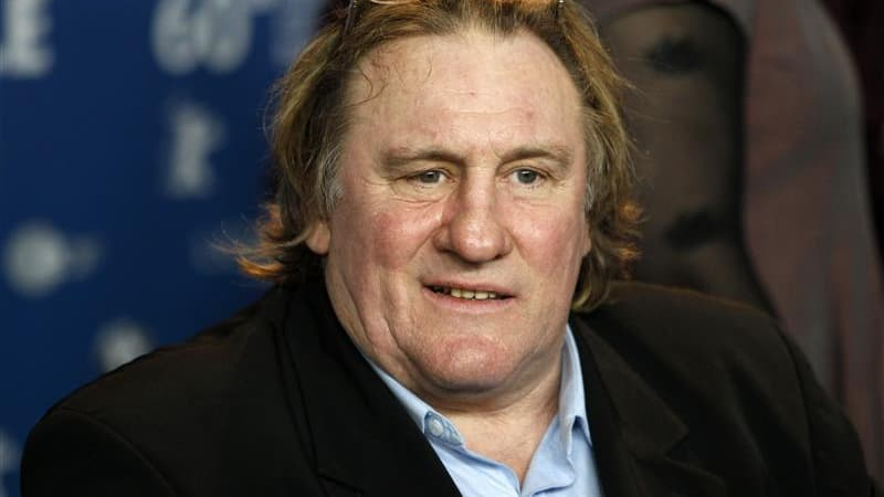 AlertesInfos's tweet photo. 🇮🇹 FLASH - L'acteur Gérard Depardieu a asséné plusieurs coups de poing au visage d'un paparazzi qui le photographiait dans un restaurant aujourd'hui à Rome. (RTL) https://t.co/wk6xGXTibx