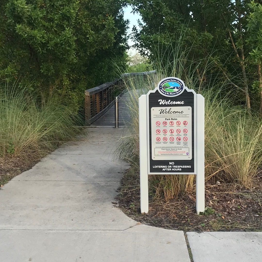 signarama's tweet image. At Signarama, we provide park signage that enriches your park's historical and educational experience. Join us in revitalizing our city parks and crafting unforgettable memories. #PublicParks #SignaramaCityParks #SignRefresh

signarama.com/products/post-…