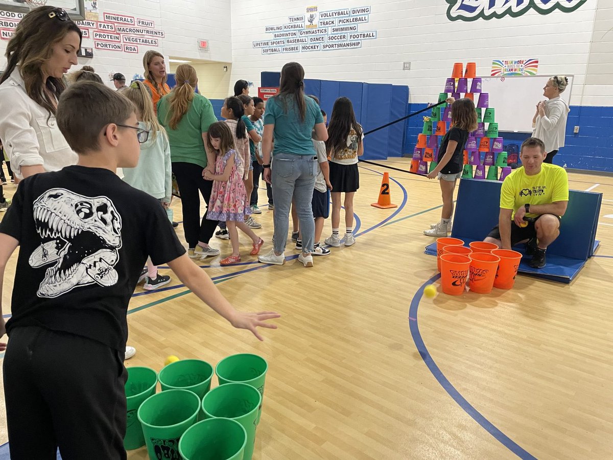 🧑‍🔬Science in gym class 🏀: Why not? 🌟 Science, technology, engineering and math merged with physical education during “STEM in the Gym” at Three Oaks Elementary School on May 3. 📖Read The Core story here: vbcpsblogs.com/core/science-i…