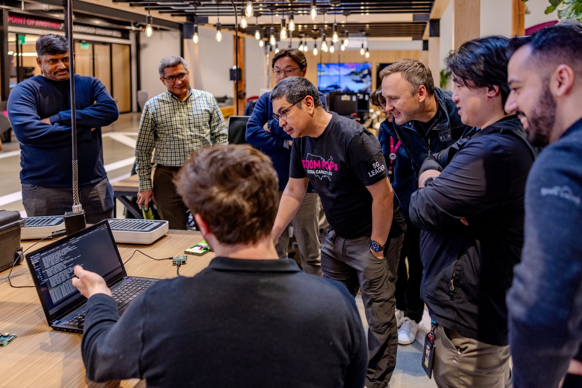 Innovation is at the heart of the Tech Experience 5G Hub. Teams working in this space have everything they need to create, test, and launch the next wave of 5G powered tech.​ ​ #5G #5GHub #Innovation #Technology #TMobile